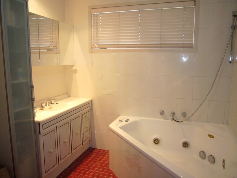 5 Rhonda Avenue, Narwee NSW 2209