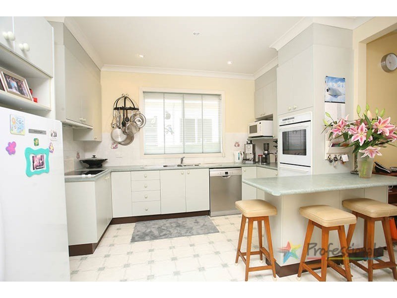 57 Glamis Street, Kingsgrove NSW 2208