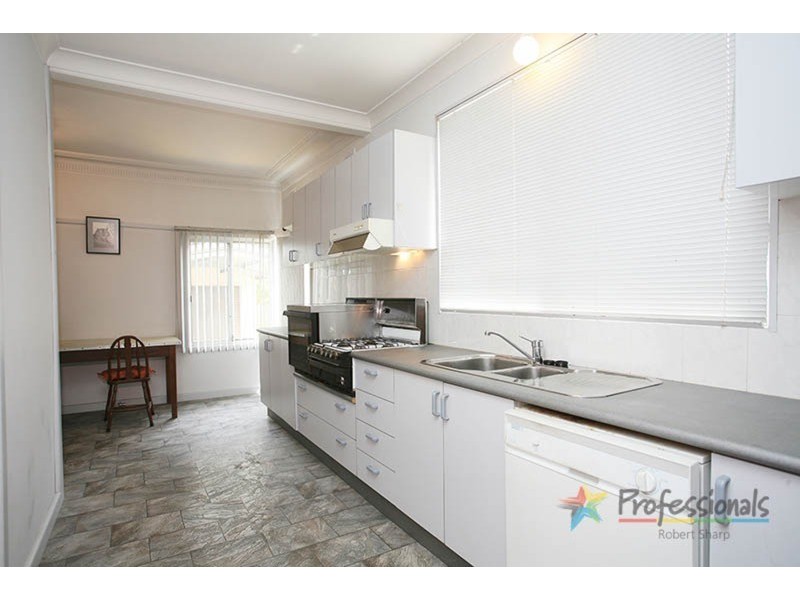 239 Gloucester Road, Beverly Hills NSW 2209