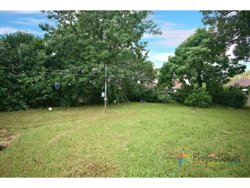 2 Werona Avenue, Punchbowl NSW 2196