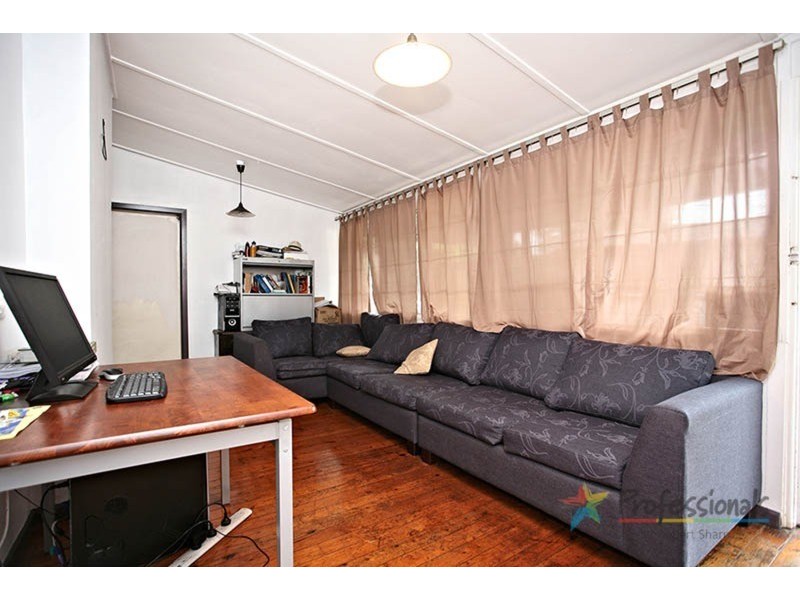 2 Huntingdale Avenue, Narwee NSW 2209