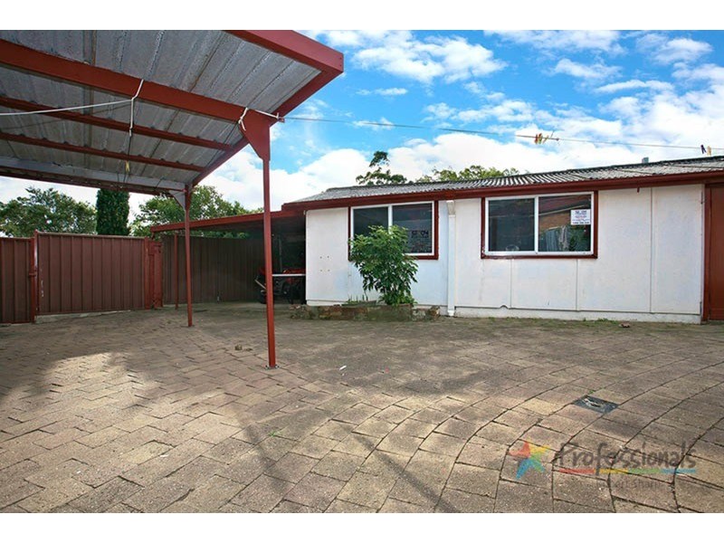 2 Huntingdale Avenue, Narwee NSW 2209