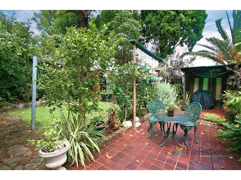 30 Glendale  Avenue, Narwee NSW 2209
