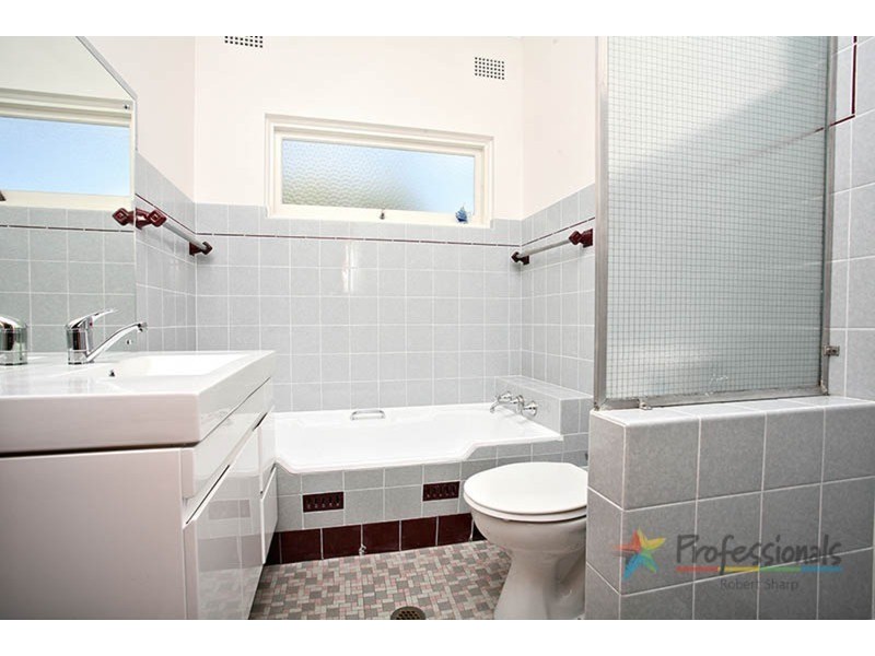 8/5 Bonds Road, Riverwood NSW 2210