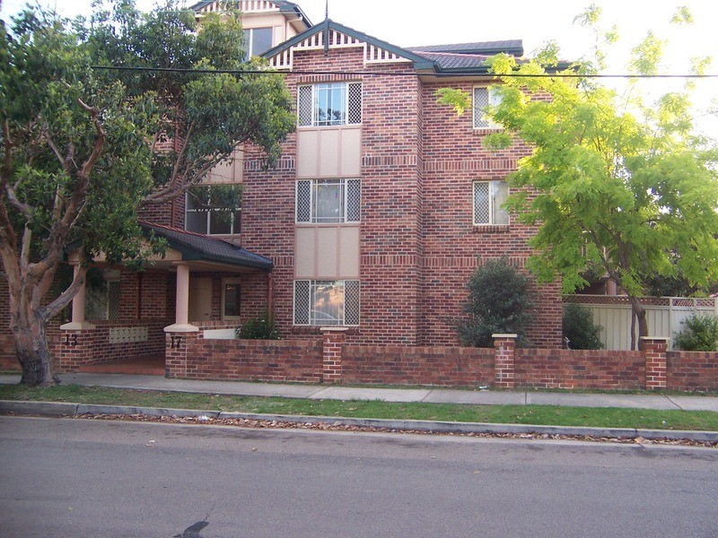 15/13-17 Hampden Street, Beverly Hills NSW 2209