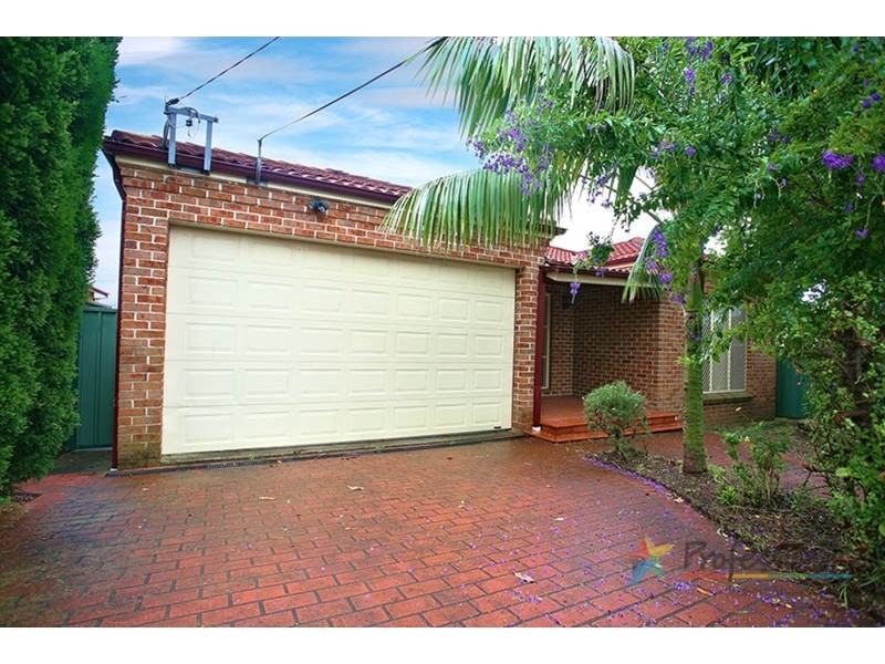 4 Mountview Avenue, Beverly Hills NSW 2209