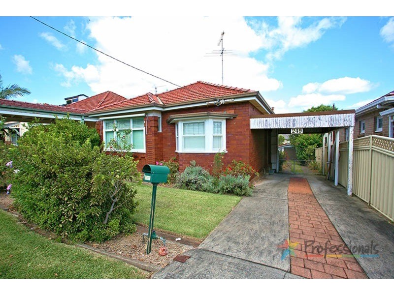 249 Carrington Avenue, Hurstville NSW 2220