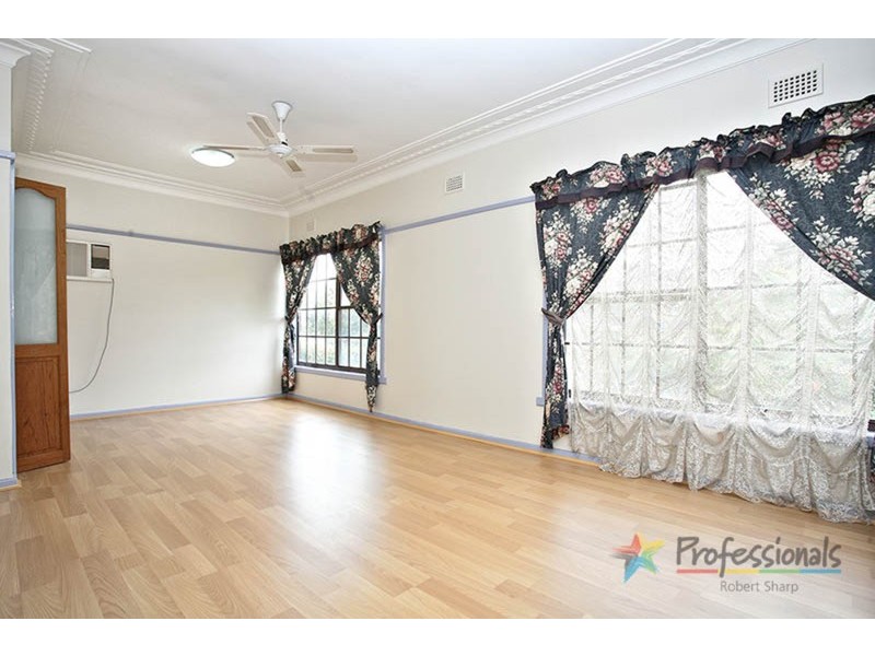 43 Chick Street, Roselands NSW 2196