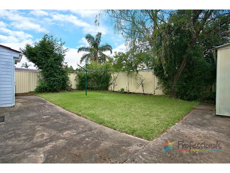 43 Chick Street, Roselands NSW 2196