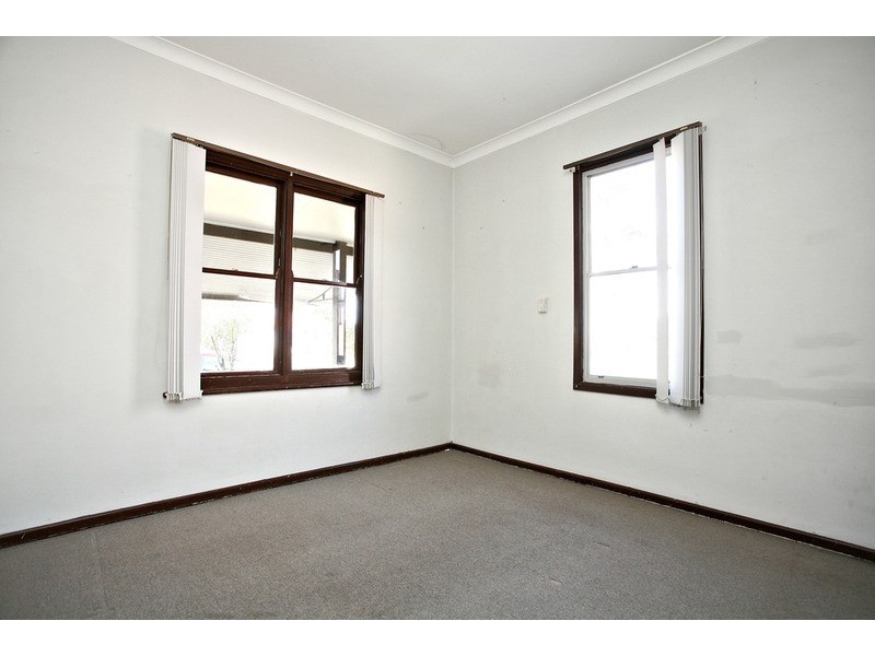 61 Stoddart Street, Roselands NSW 2196