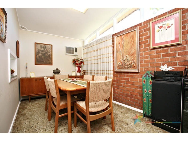 2 Maryl Avenue, Roselands NSW 2196