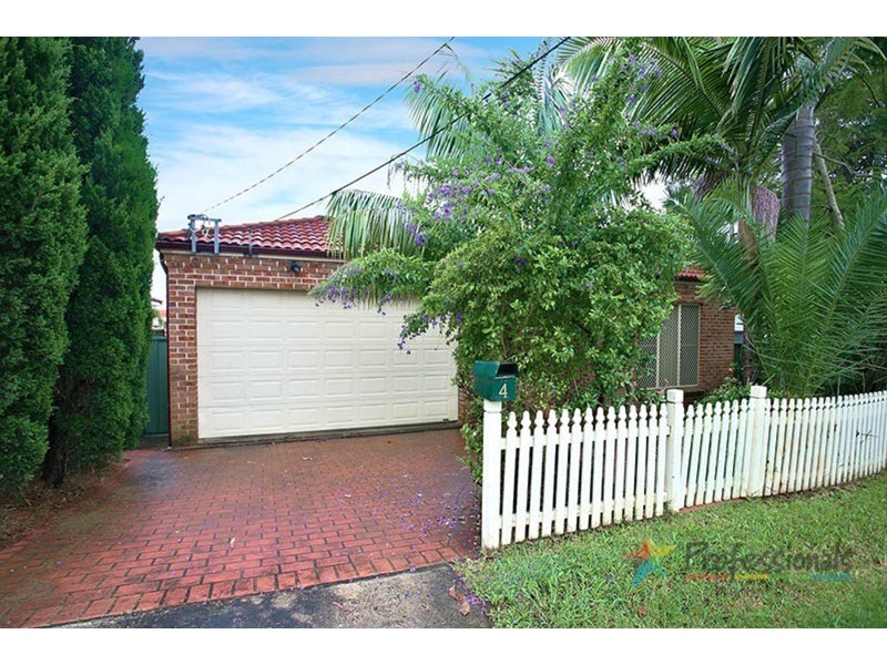 4 Mountview Avenue, Beverly Hills NSW 2209