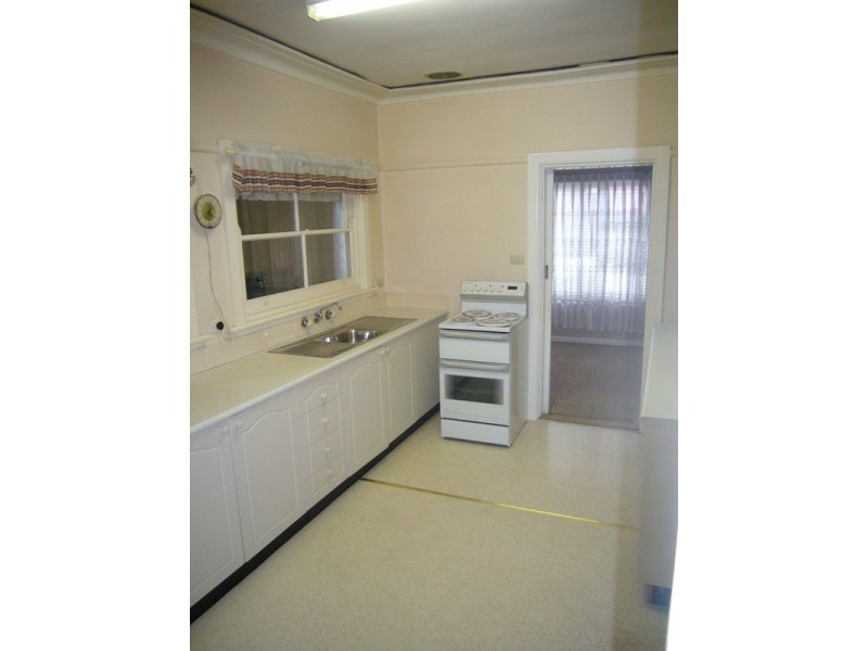 10 Fenwick  Avenue, Roselands NSW 2196