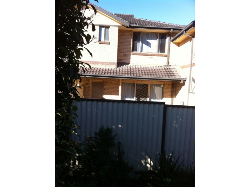 22/68-74 Bonds  Road, Roselands NSW 2196