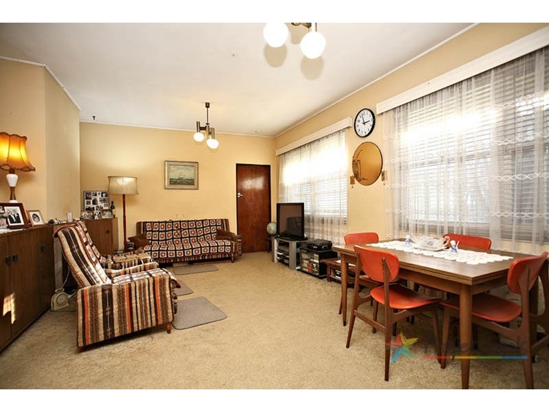 2 Richland Street, Kingsgrove NSW 2208