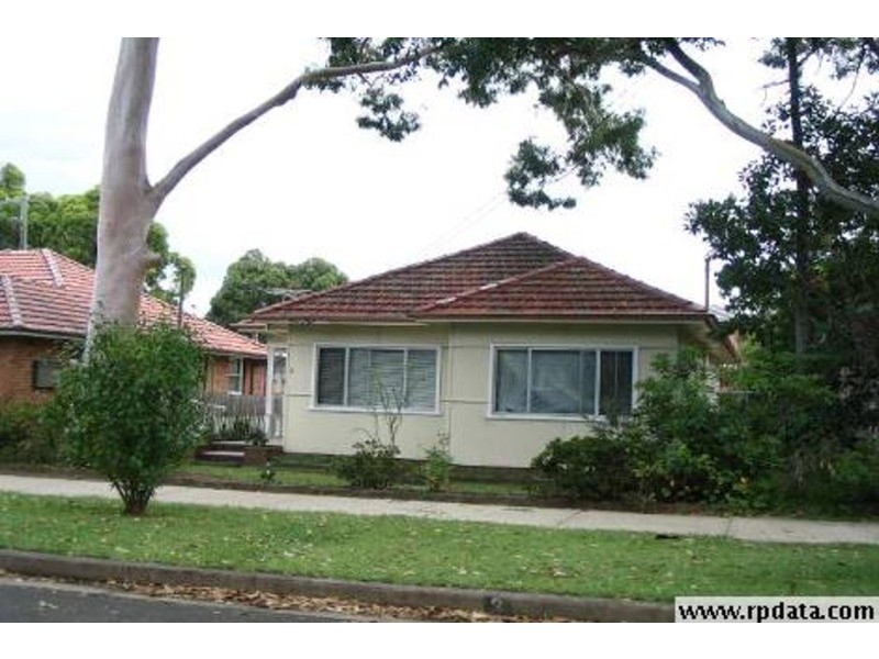 3 Erskine Street, Riverwood NSW 2210