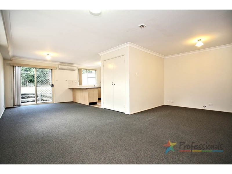 4 Highland Avenue, Roselands NSW 2196