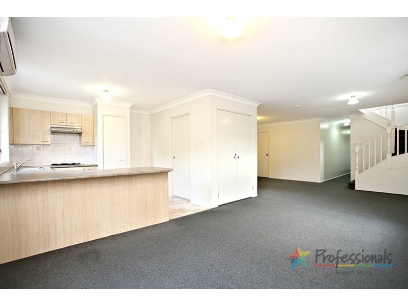 4 Highland Avenue, Roselands NSW 2196