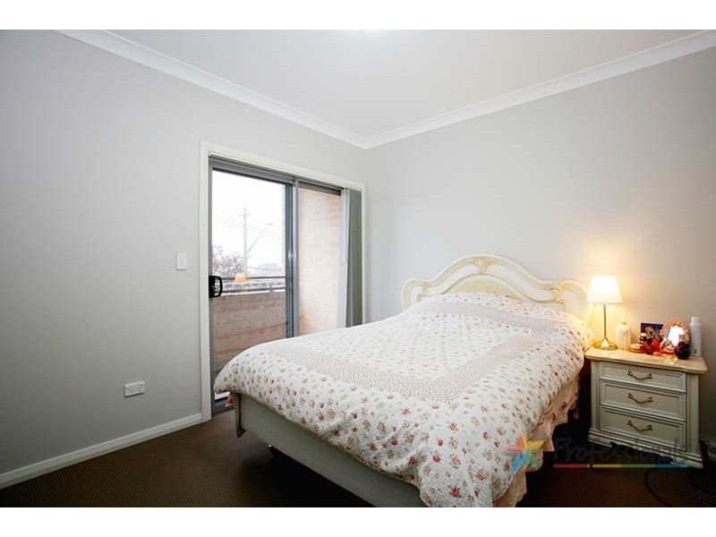 5/11-17 Broadarrow Road, Beverly Hills NSW 2209