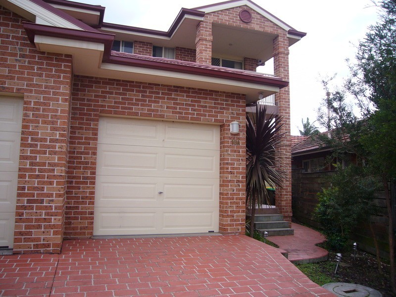 10a Zuttion  Avenue, Beverly Hills NSW 2209