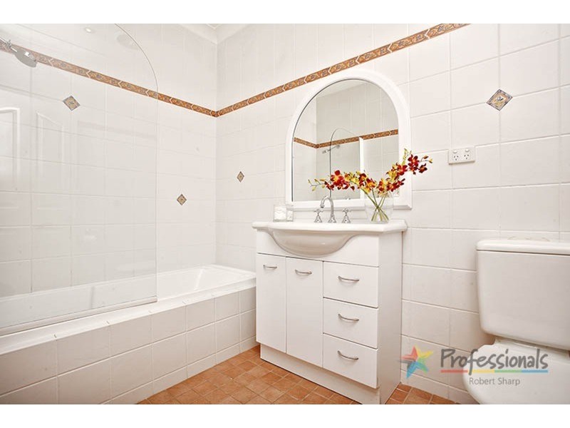 2 Tallawalla Street, Beverly Hills NSW 2209