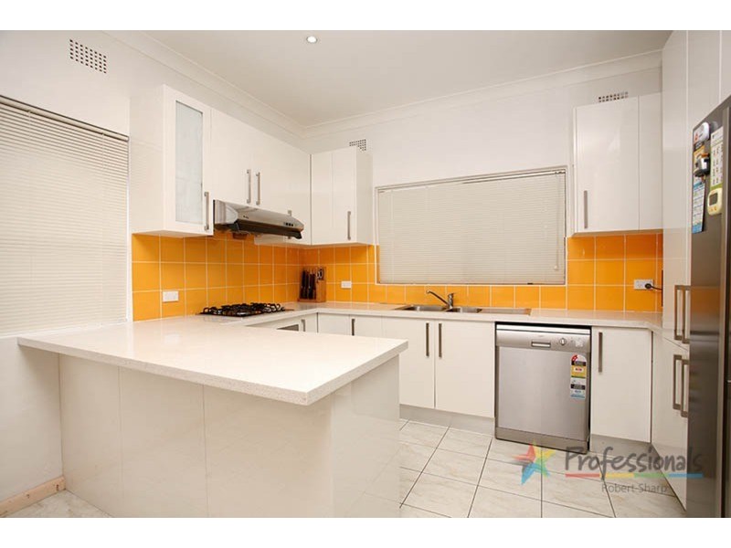 11 Bradman Street, Narwee NSW 2209