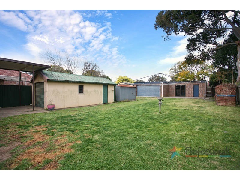 44 Cahill Street, Beverly Hills NSW 2209