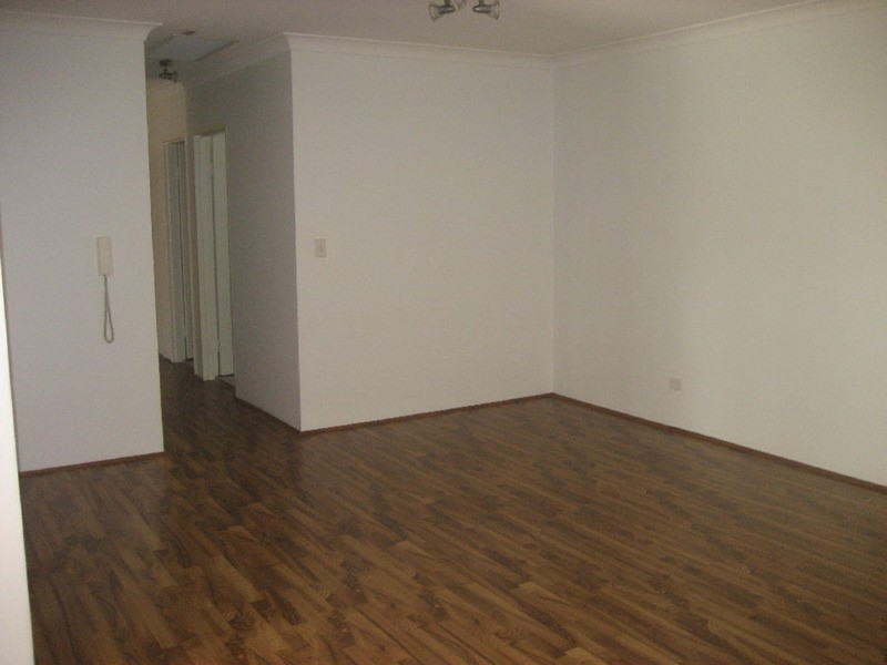 15/35-39 Hampden Street, Beverly Hills NSW 2209