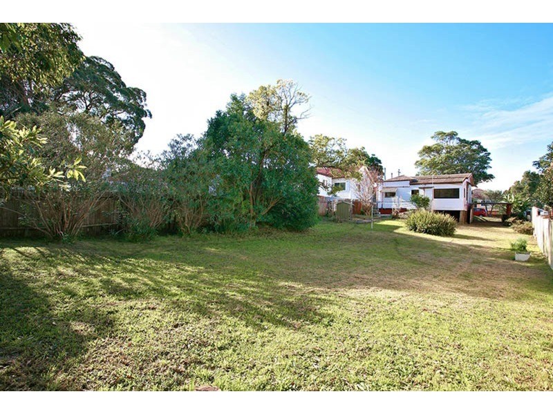 61 Stoddart Street, Roselands NSW 2196