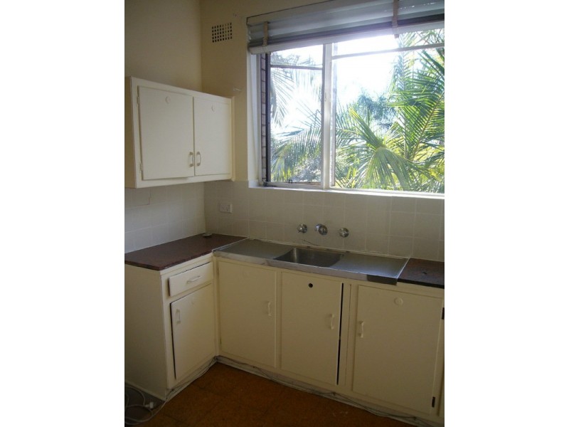 2/297 King Georges Road, Roselands NSW 2196