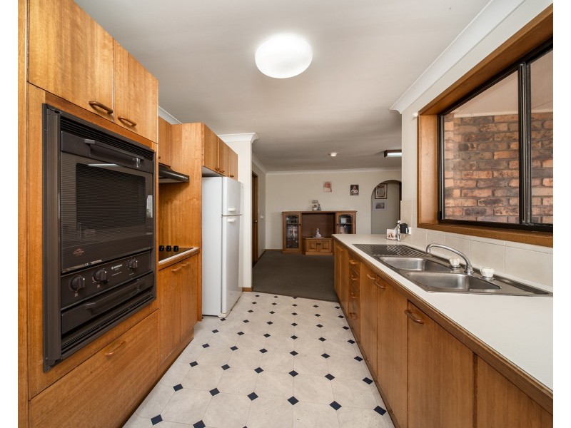 26 Yallakool Drive, Ocean Shores NSW 2483