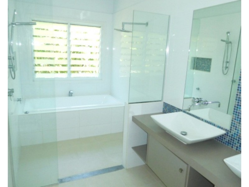 18 Redgate Road, South Golden Beach NSW 2483