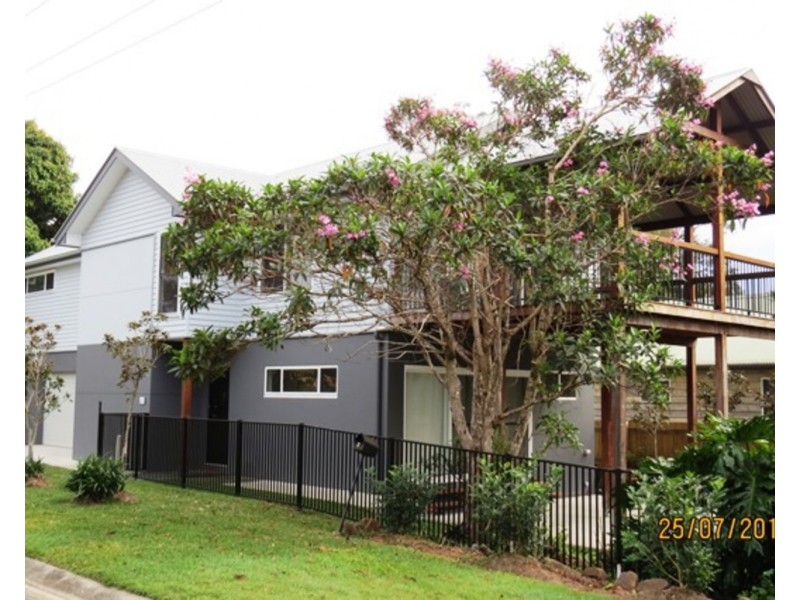 2 Elizabeth Avenue, South Golden Beach NSW 2483