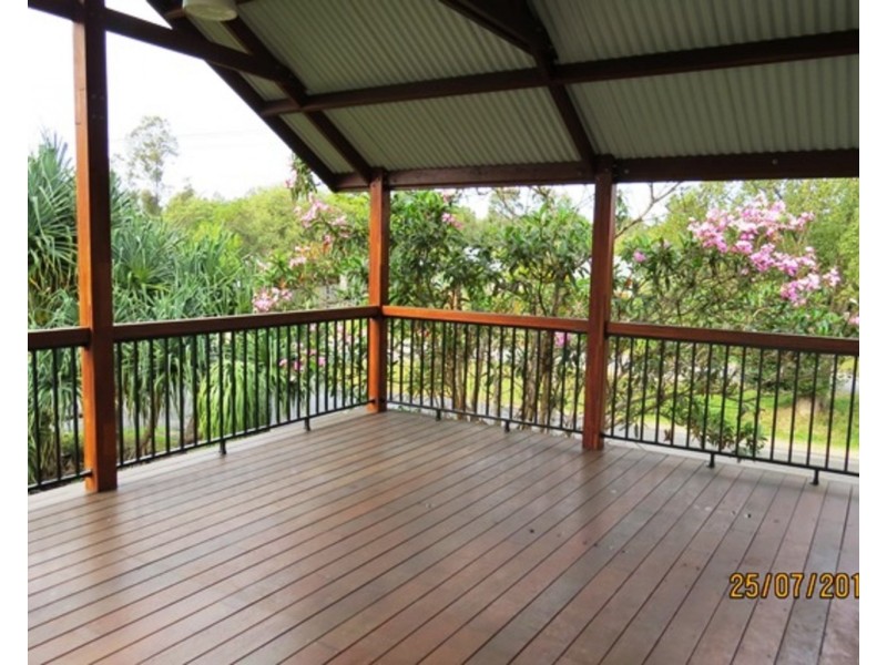 2 Elizabeth Avenue, South Golden Beach NSW 2483