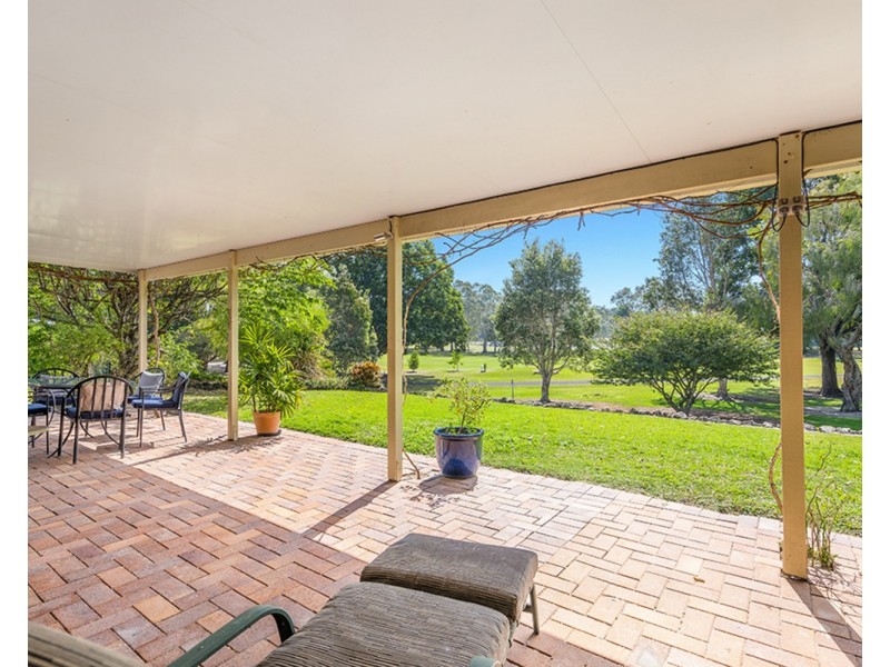 32 Narooma Drive, Ocean Shores NSW 2483