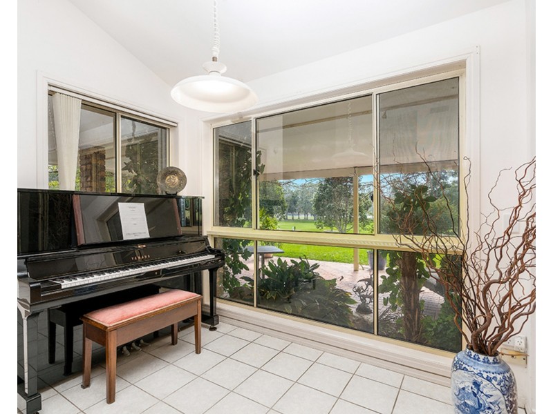 32 Narooma Drive, Ocean Shores NSW 2483