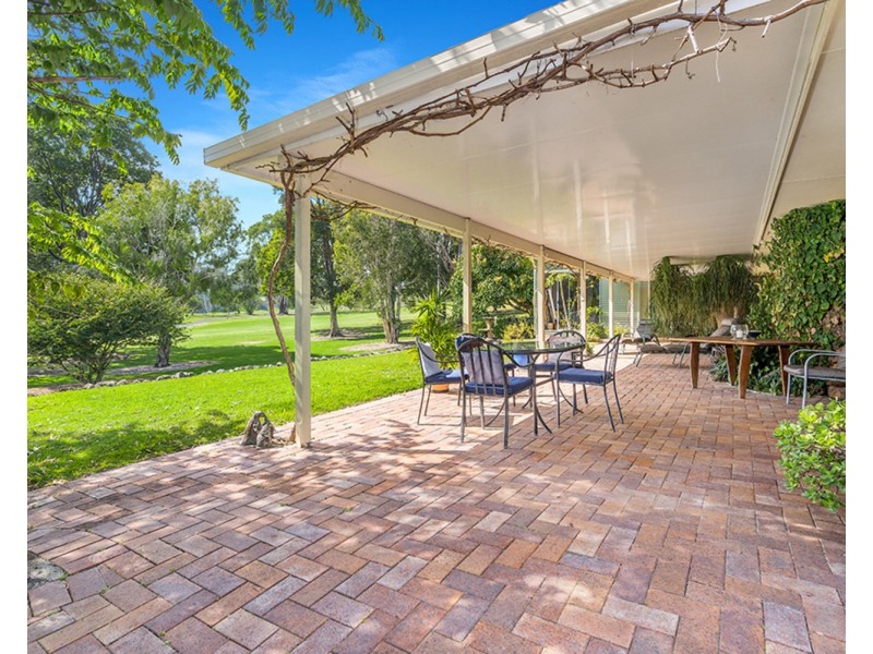 32 Narooma Drive, Ocean Shores NSW 2483