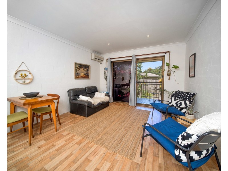 8/2 Arika Avenue, Ocean Shores NSW 2483