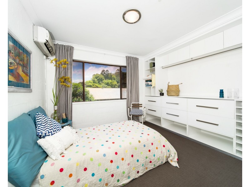 8/2 Arika Avenue, Ocean Shores NSW 2483