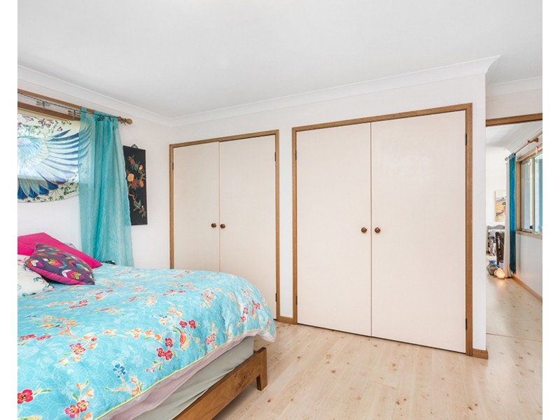 50 Tongarra Drive, Ocean Shores NSW 2483