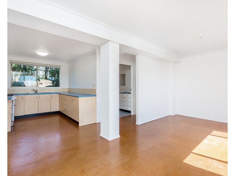 50 Tongarra Drive, Ocean Shores NSW 2483