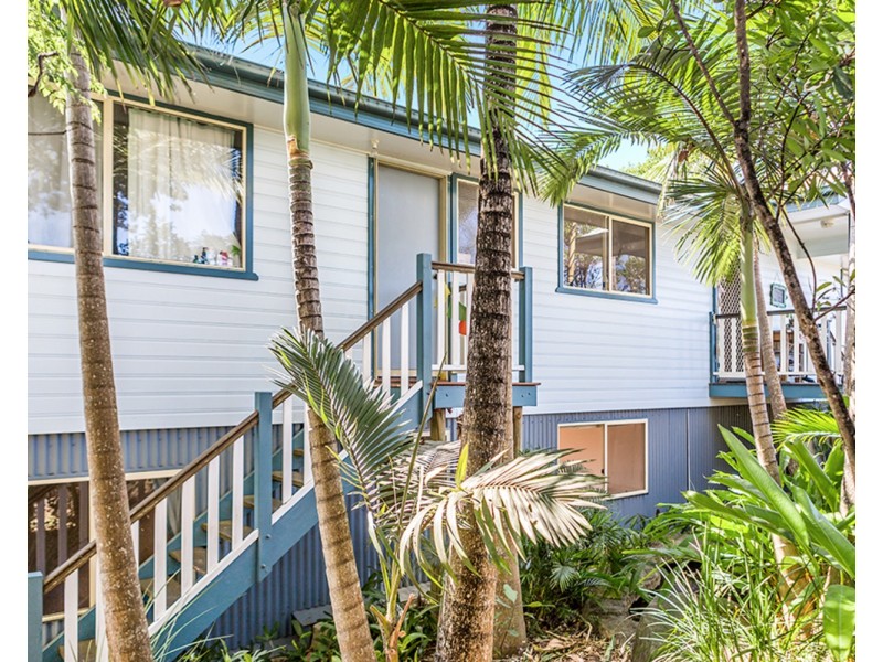 50 Tongarra Drive, Ocean Shores NSW 2483