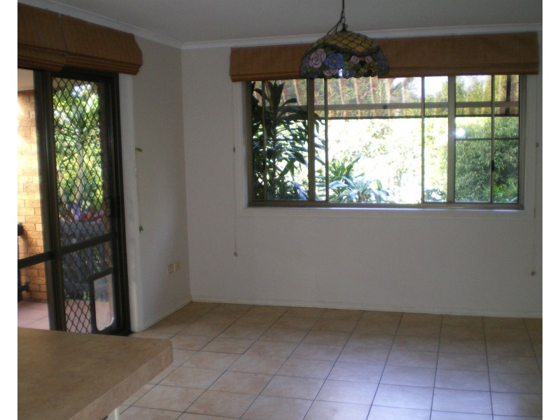 7 Nargoon Court, Ocean Shores NSW 2483