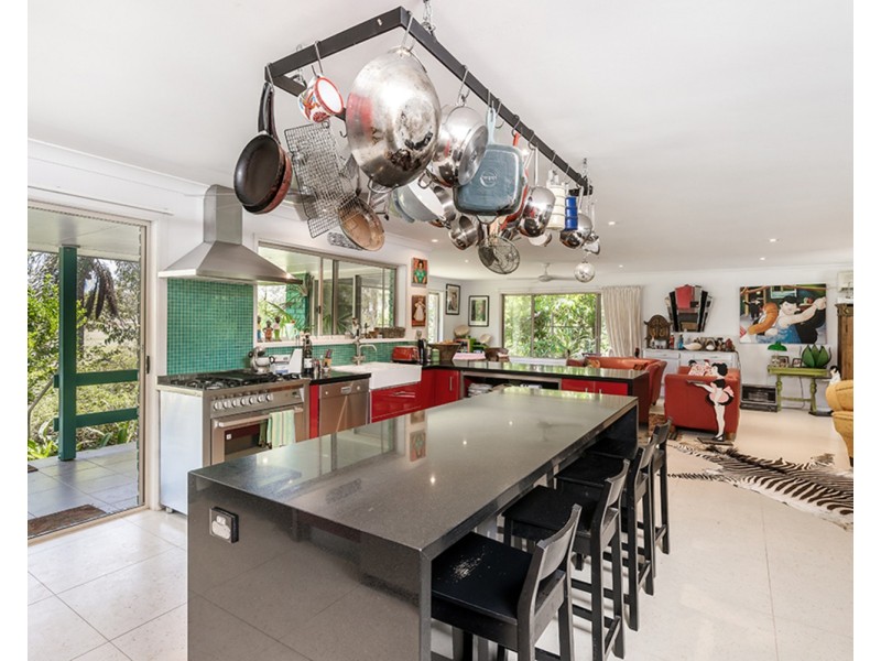 20 Narooma Drive, Ocean Shores NSW 2483