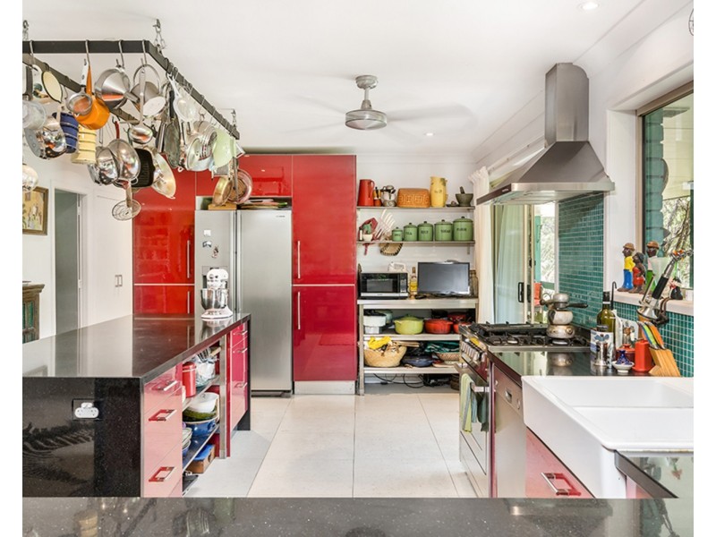20 Narooma Drive, Ocean Shores NSW 2483
