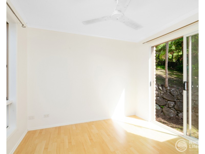10  Gin Gin Crescent, Ocean Shores NSW 2483