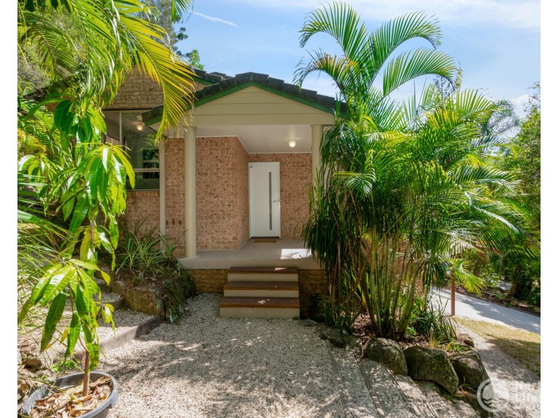10  Gin Gin Crescent, Ocean Shores NSW 2483