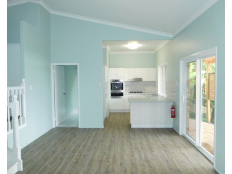 9 Gira Place, Ocean Shores NSW 2483