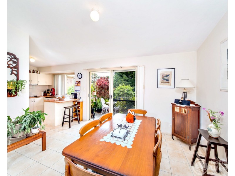 135 Shara Blvd, Ocean Shores NSW 2483