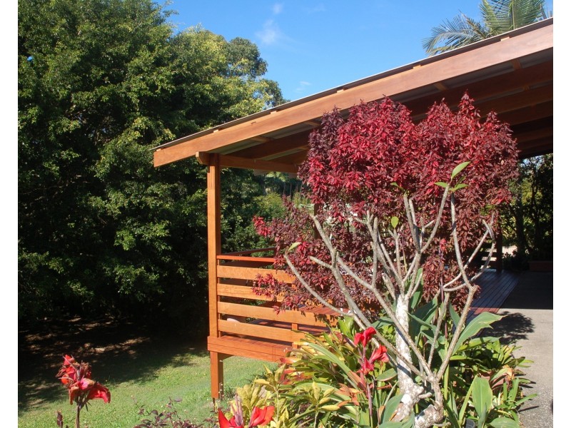 135 Shara Blvd, Ocean Shores NSW 2483